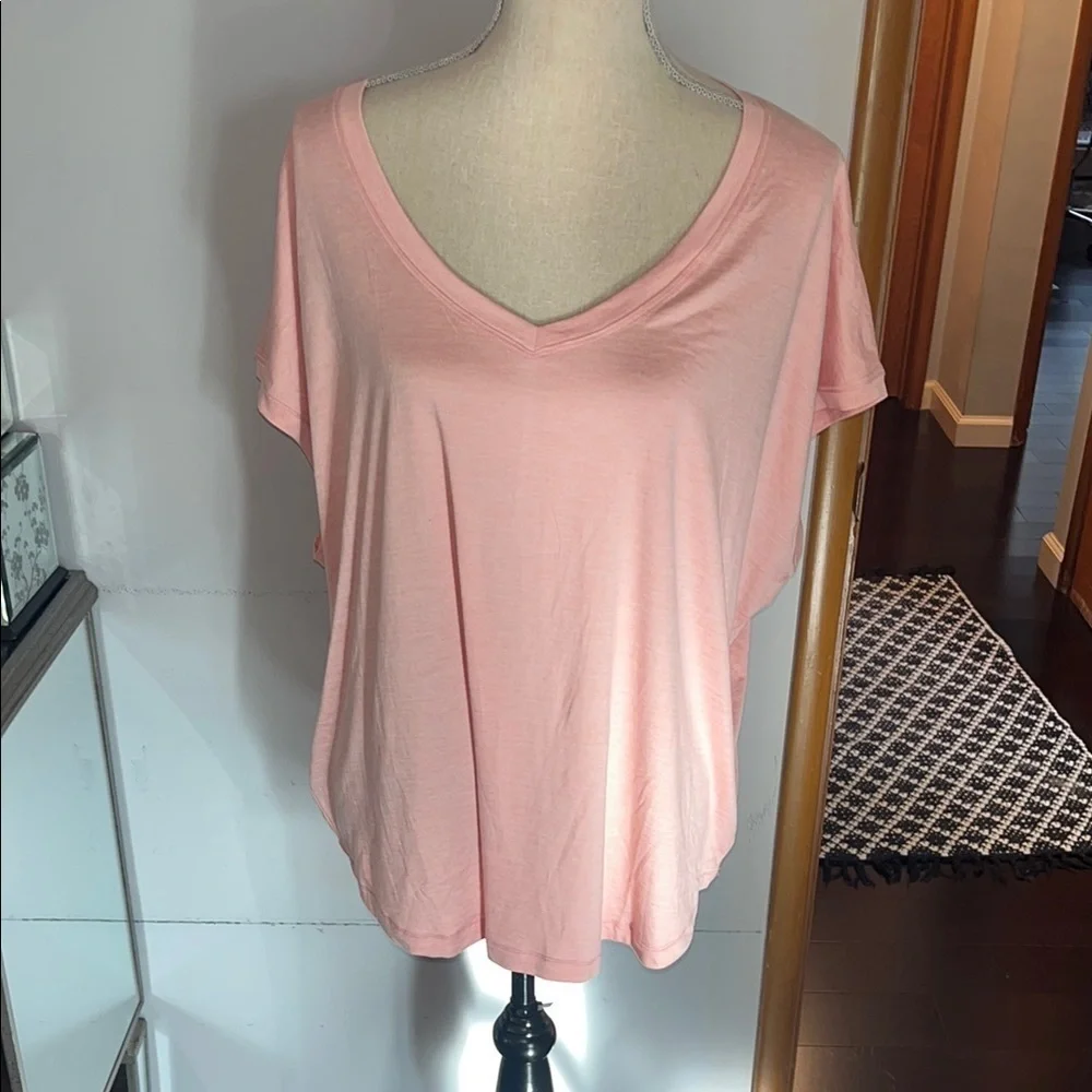 Yogalicious Orange/Pink V-Neck Women's Top size 1X